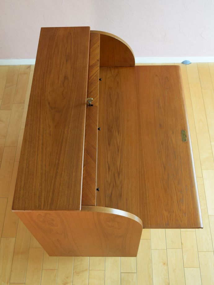 書斎デスクの天板