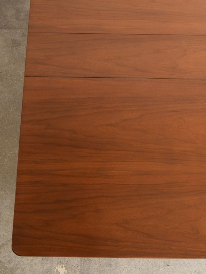 アンティークらしい木目