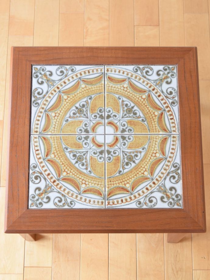 コーヒーテーブルの天板