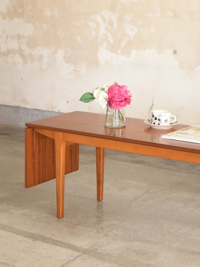 ビンテージテーブルのデザイン