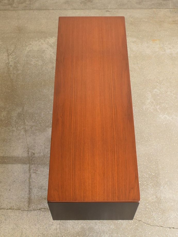 コーヒーテーブルの天板