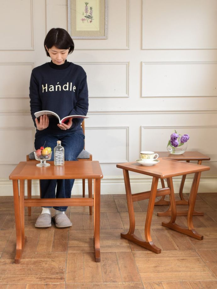 北欧スタイルのおしゃれなネストテーブル