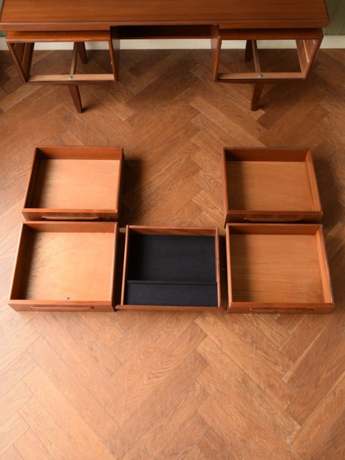 フレスコのドレッサーの引き出し