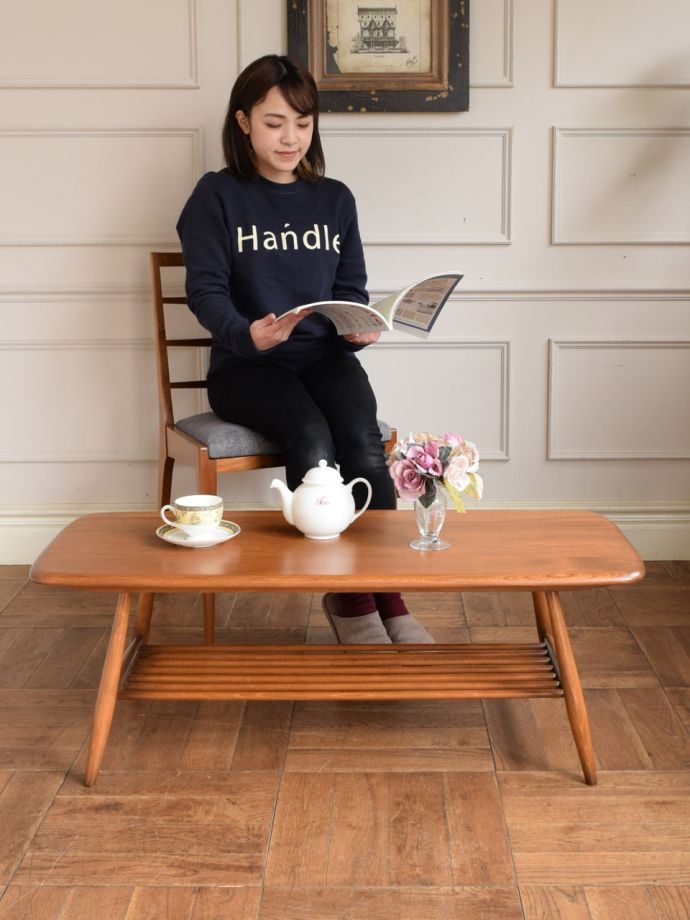 アーコールのコーヒーテーブル