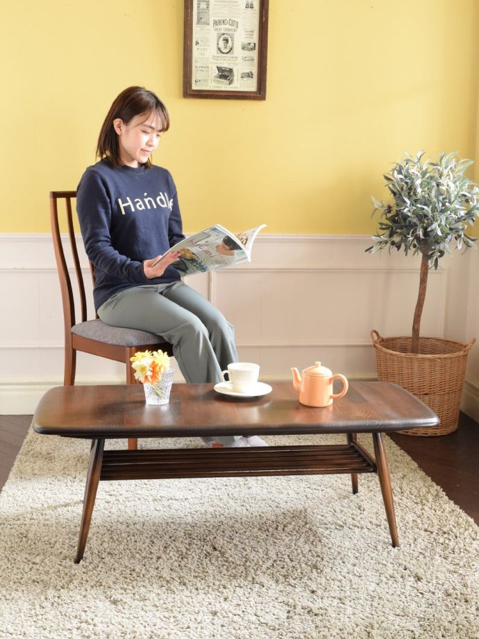 アーコールのコーヒーテーブル