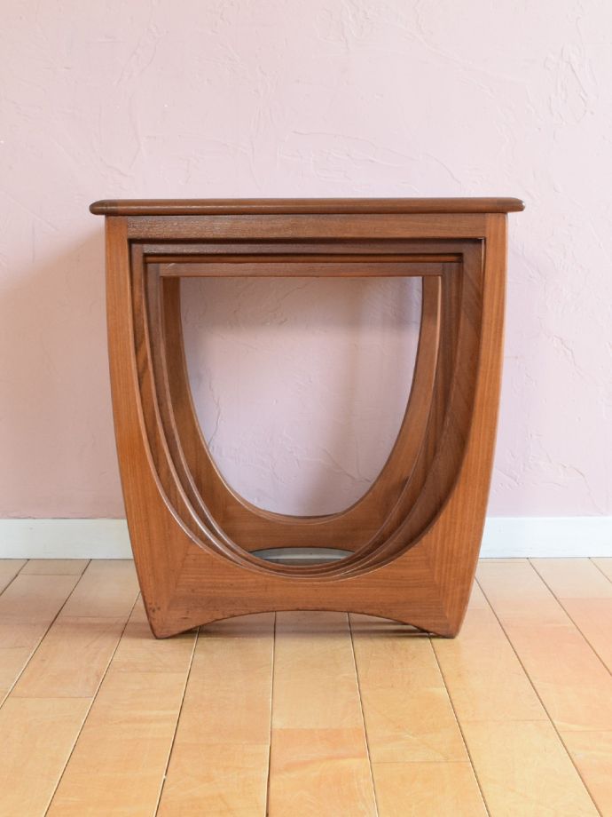 G-PLANのテーブルの側面