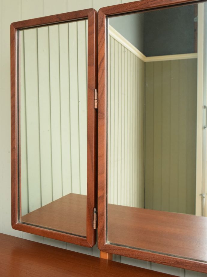 オリジナルのミラーです