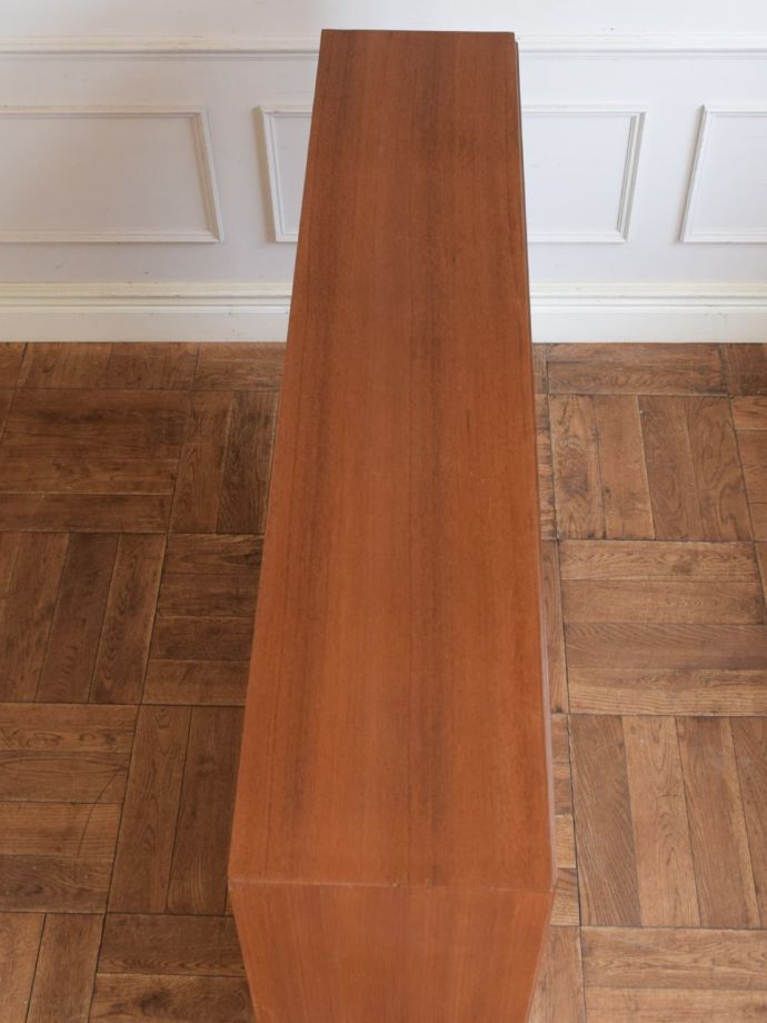 北欧キャビネットの天板