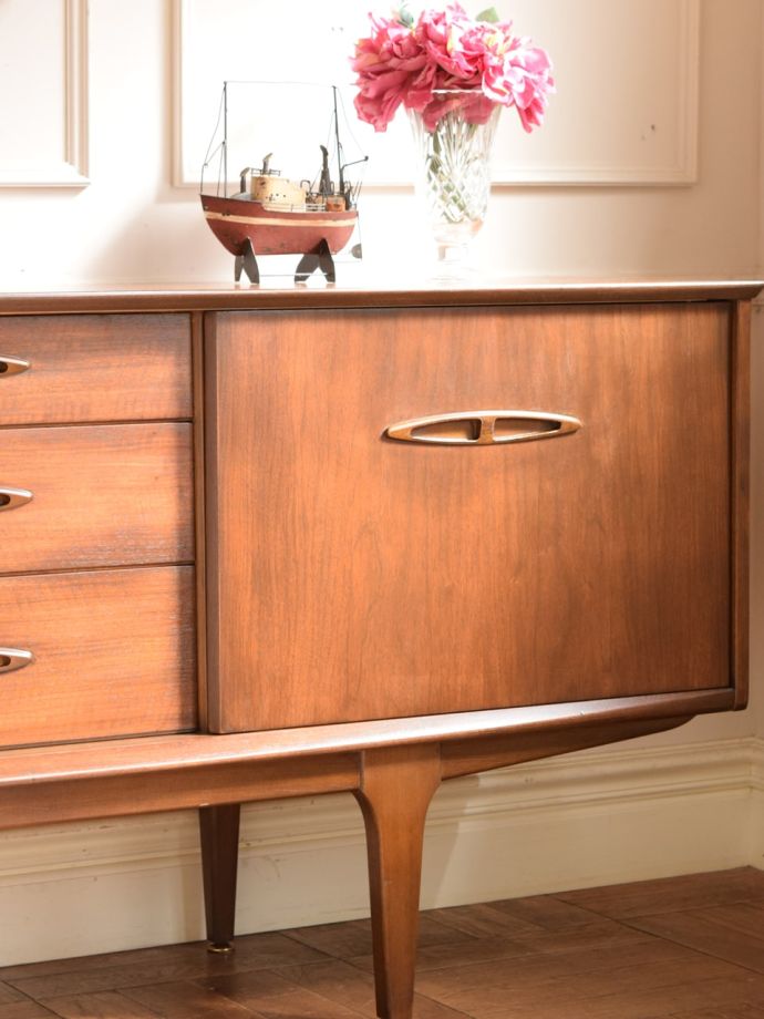 北欧スタイルのビンテージ家具