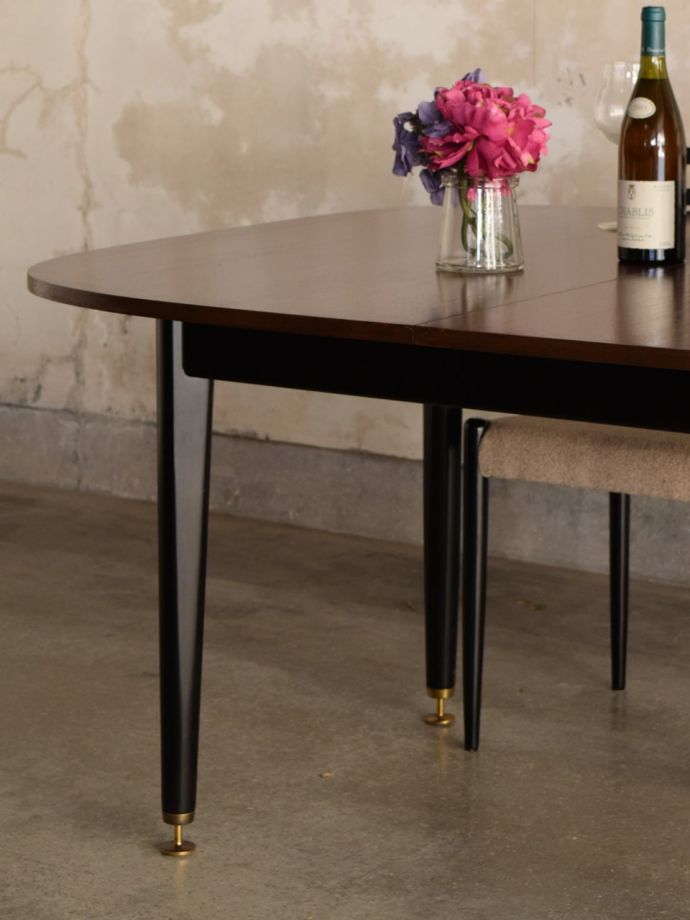 G-PLANのダイニングテーブル