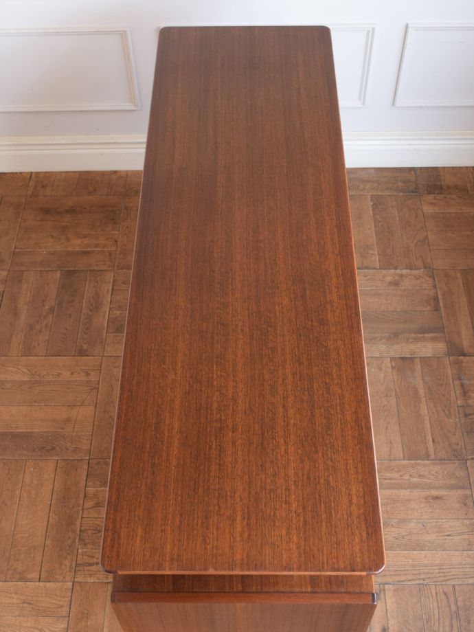 G-planのビンテージ家具の天板