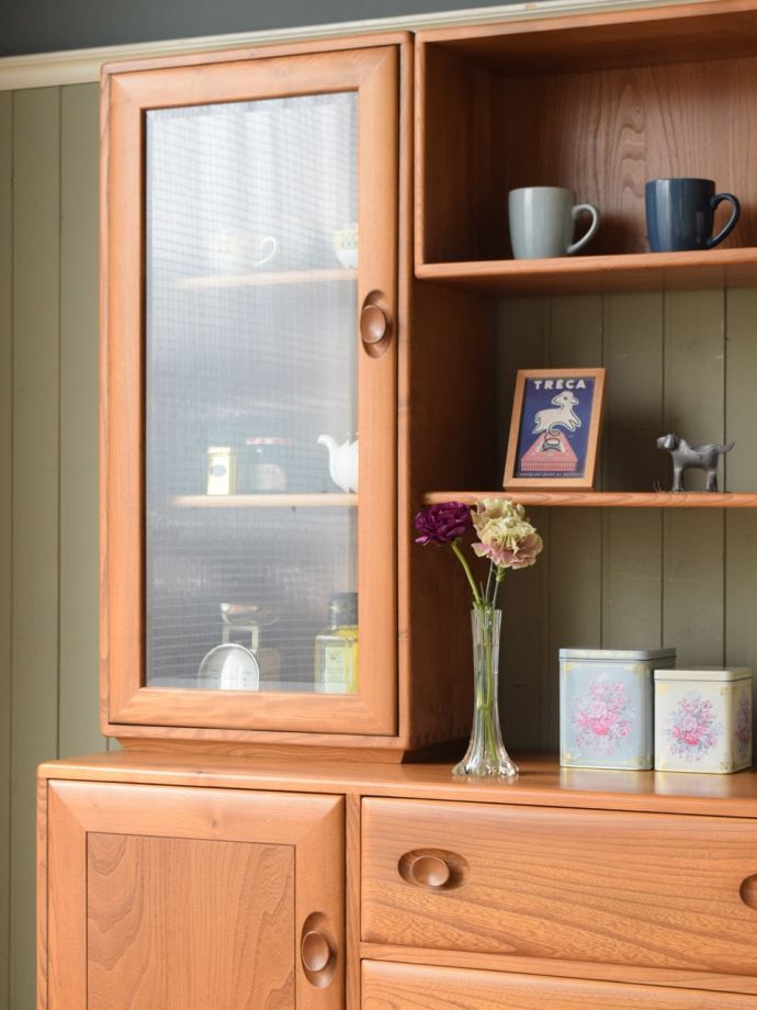 アーコール社のビンテージ家具