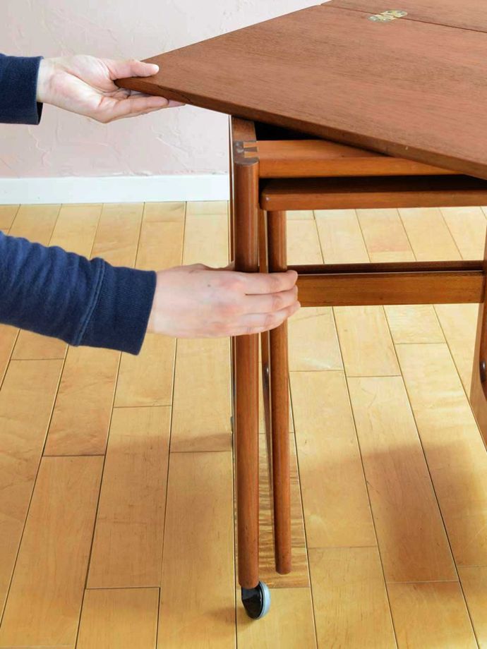 カンタンに伸び縮み出来ます