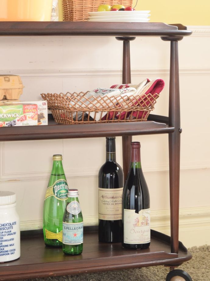 アーコール社のビンテージ家具