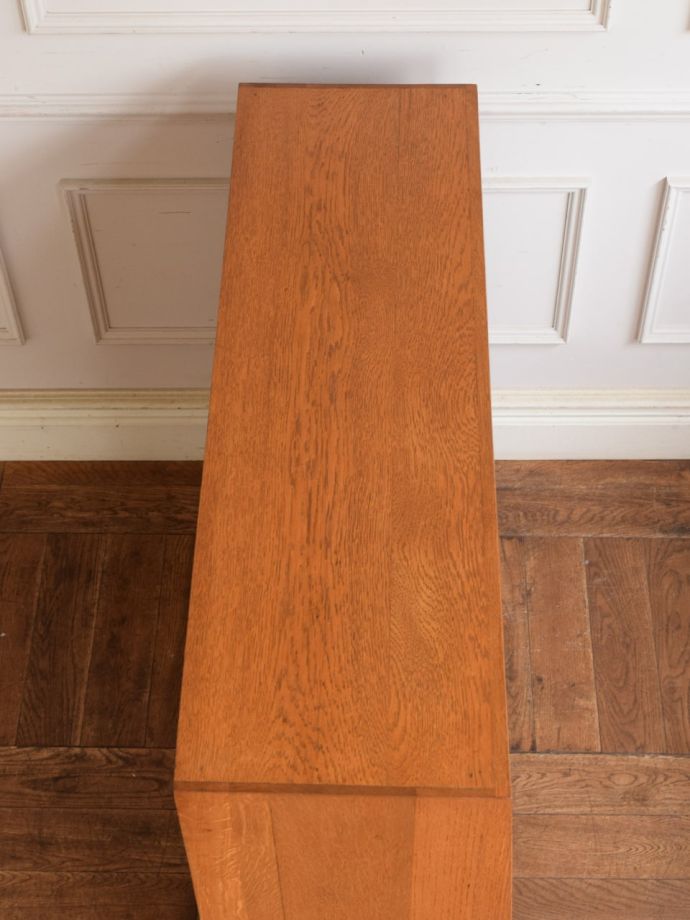 北欧キャビネットの天板