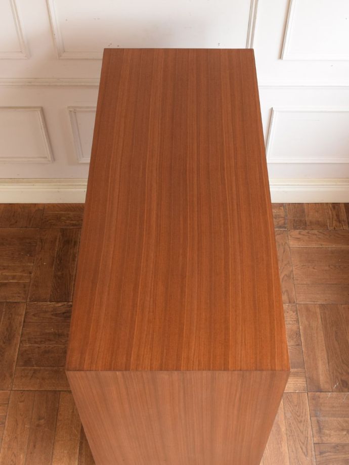 チェストの天板