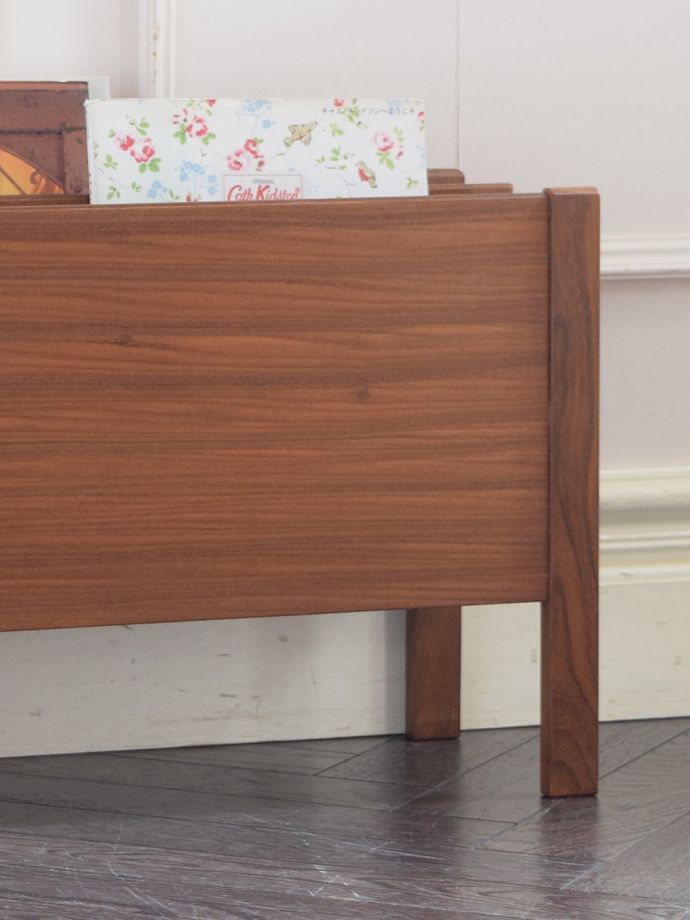 おしゃれなマガジンラックの収納量