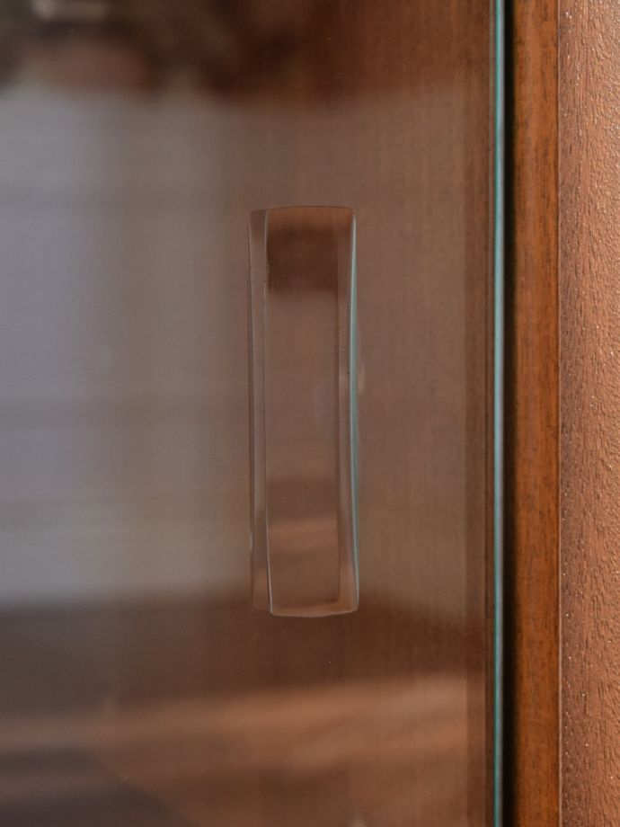 ガラス扉の取っ手