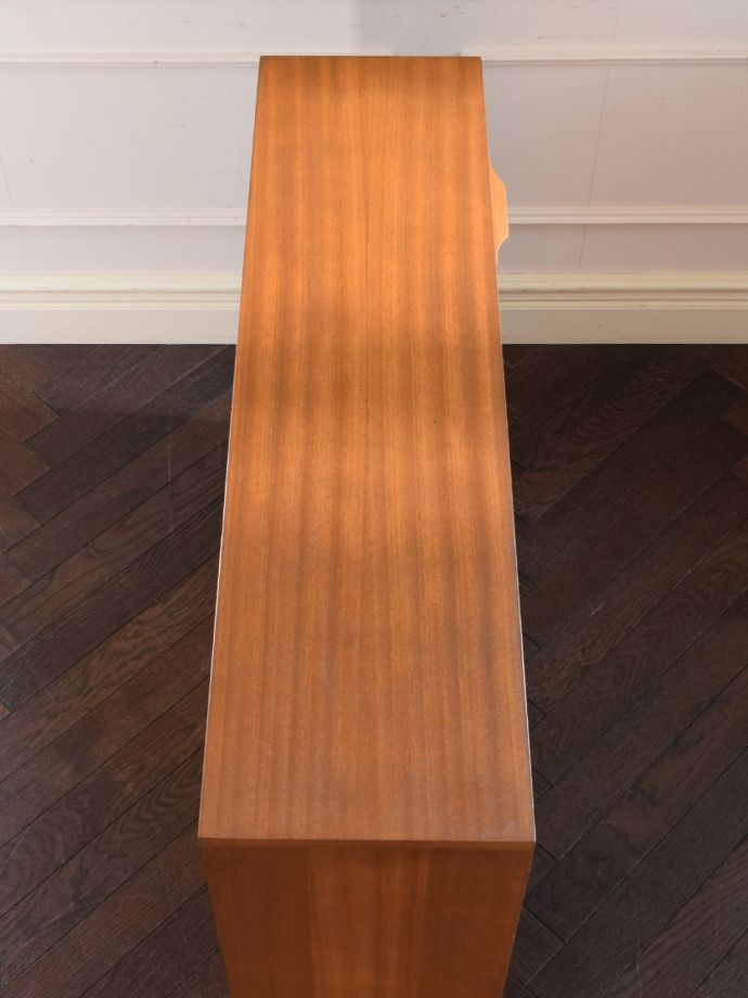 北欧キャビネットの天板