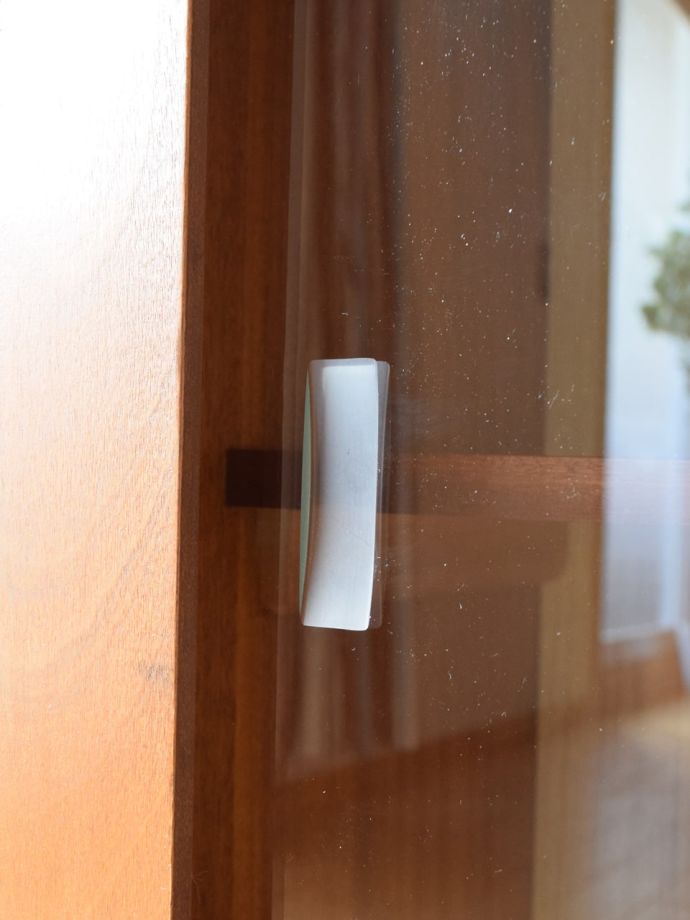 ガラス扉の取っ手