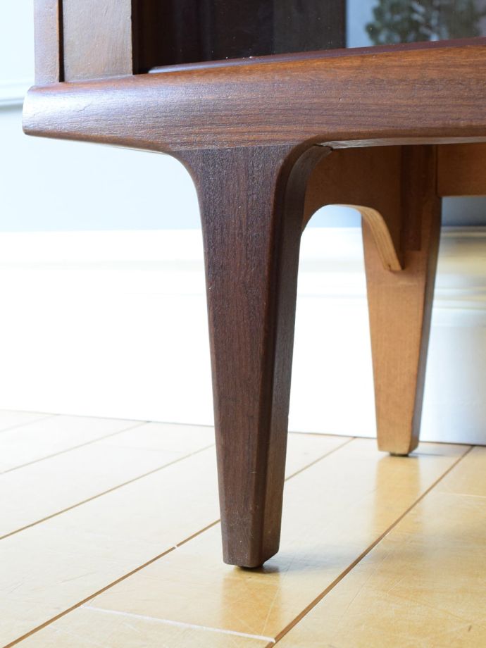 ビンテージ家具の脚