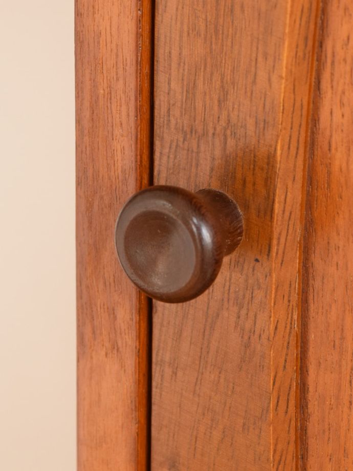 ビンテージキャビネットの取っ手