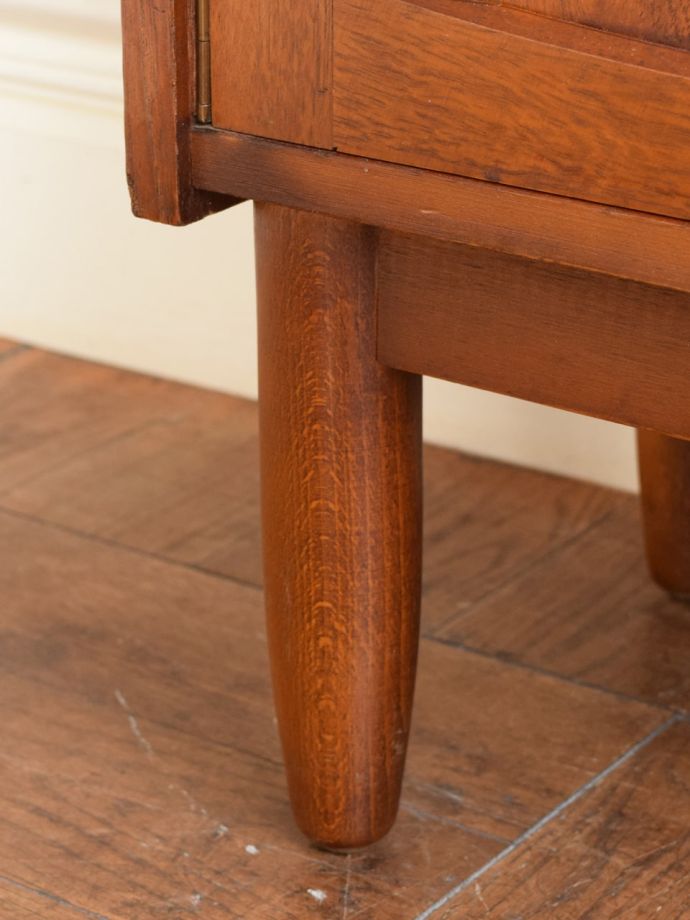 ビンテージ家具の脚