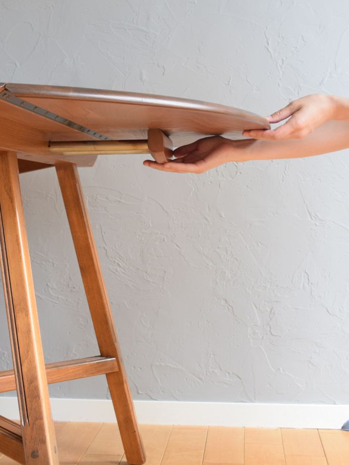 伸長式テーブルのサイズ変更方法