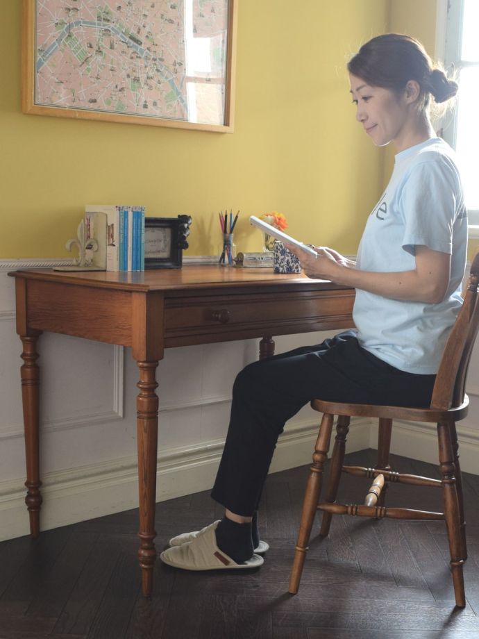 書斎机で楽しむ贅沢な時間