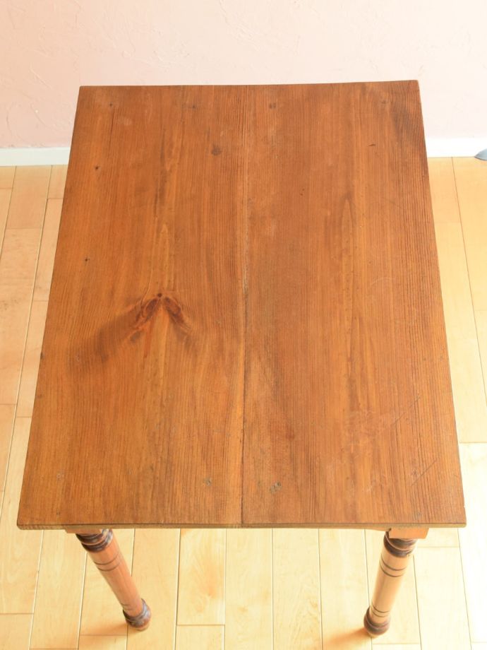 書斎机の美しい天板