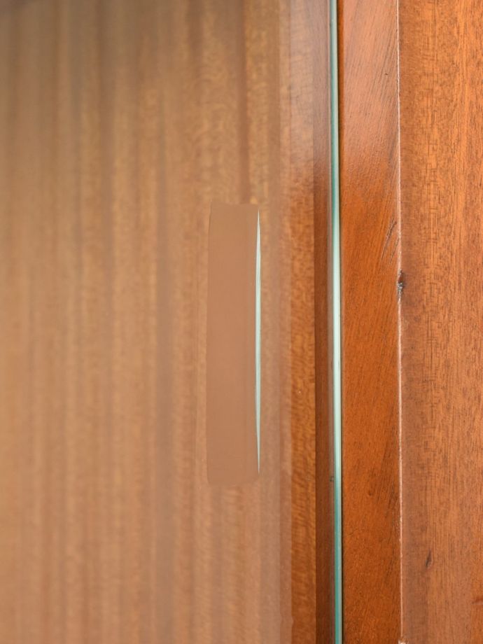 ガラス扉の取っ手