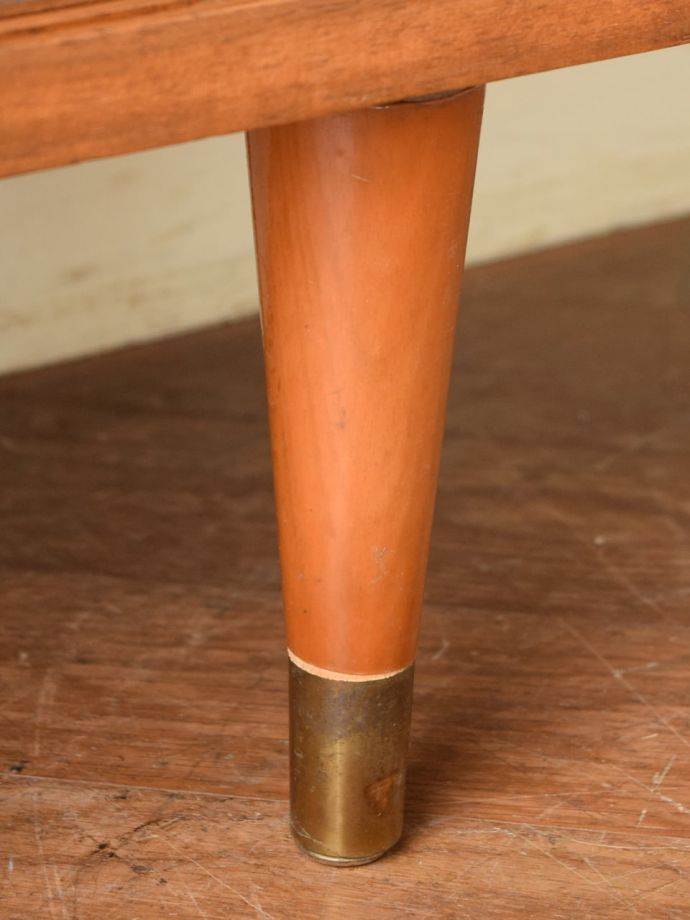 ビンテージ家具の脚