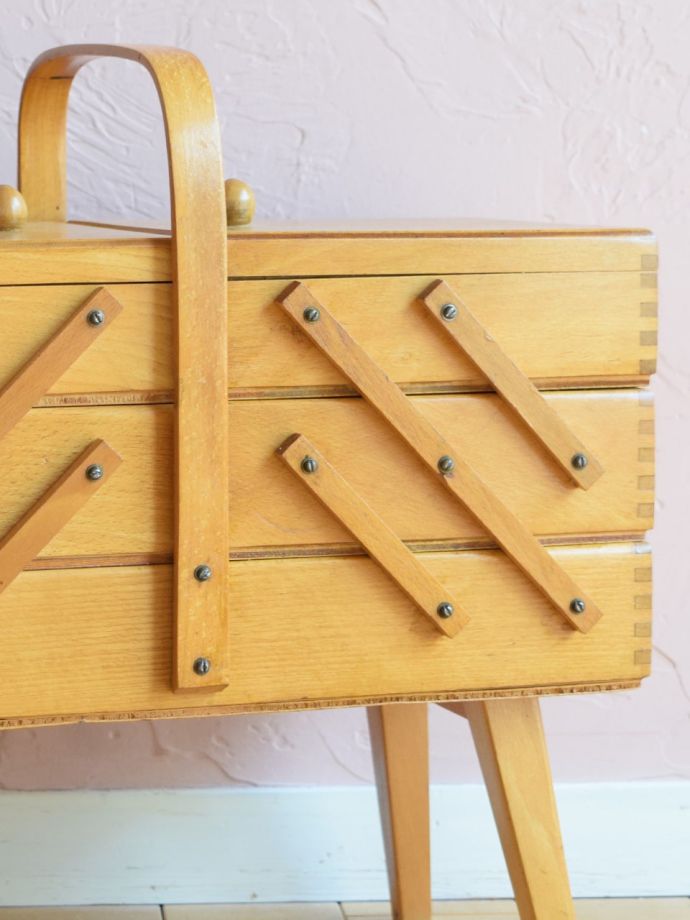 ビンテージのお裁縫箱