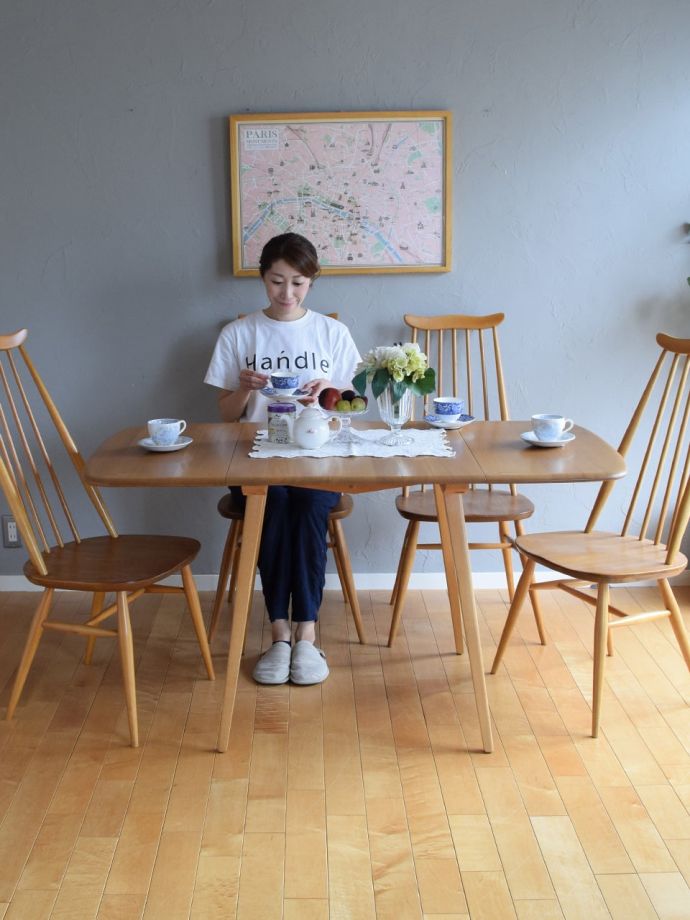 イギリス ヴィンテージ アーコール バタフライ ダイニング テーブル 伸長式のおしゃれなダイニングテーブル、アーコール社のヴィンテージ