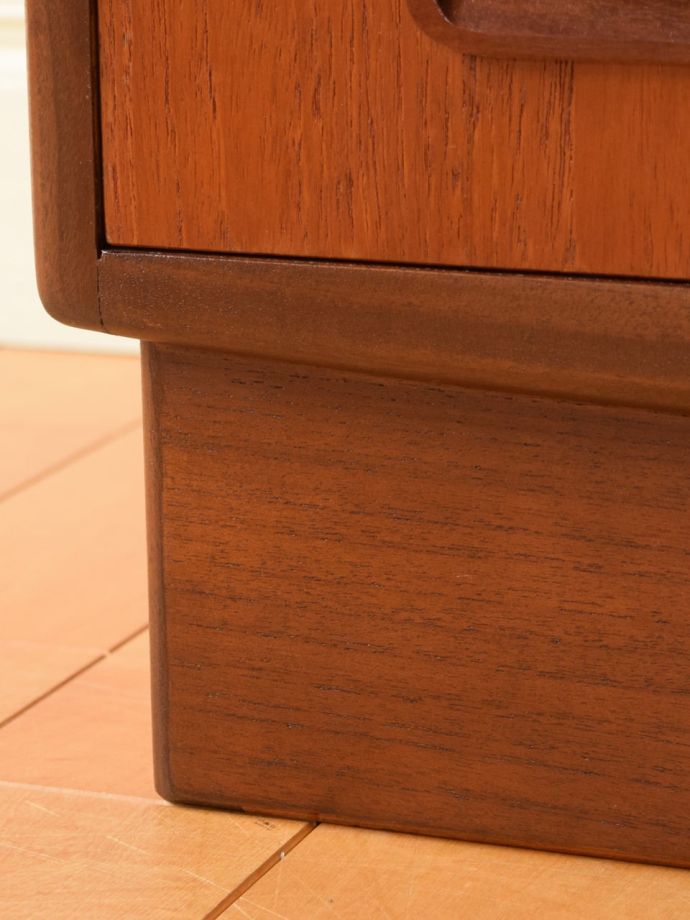 ビンテージ家具の脚