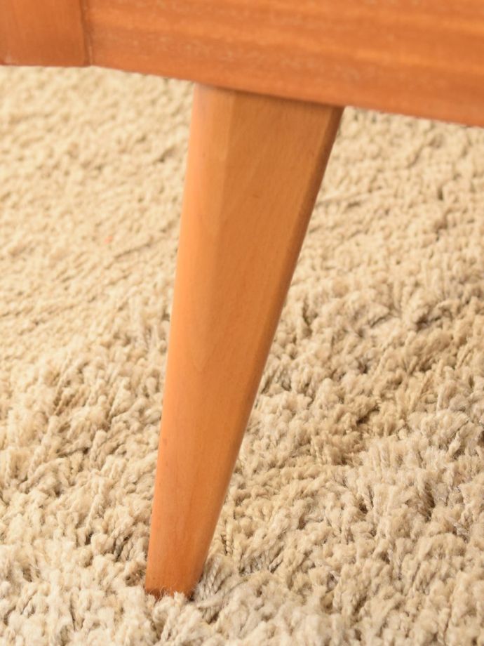 ビンテージ家具の脚