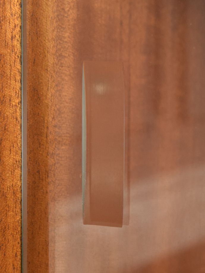 ガラス扉の取っ手