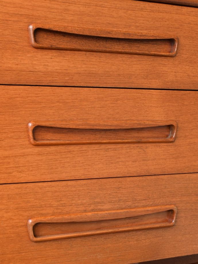 ビンテージキャビネットの取っ手
