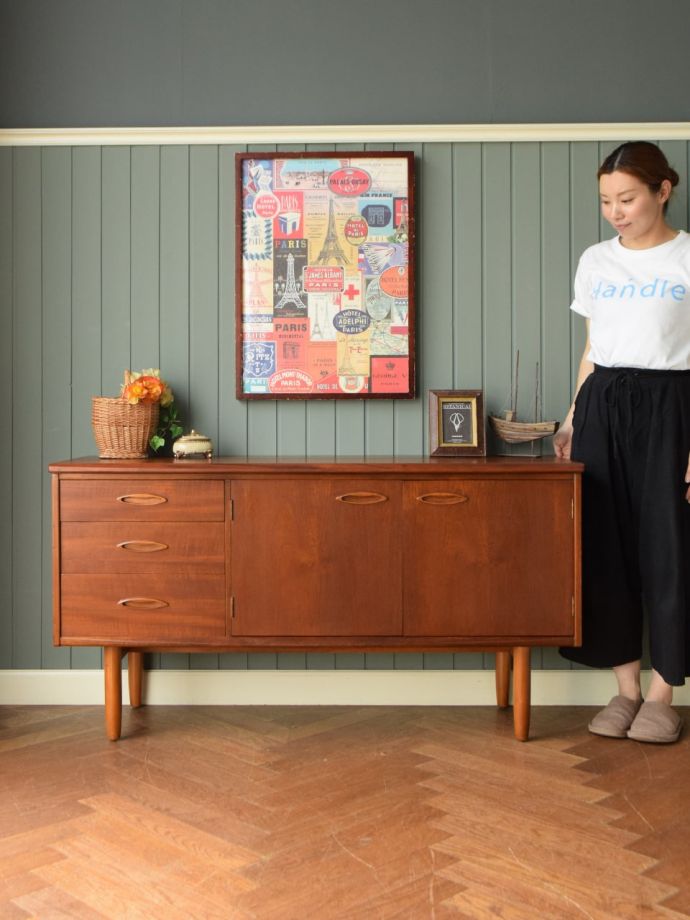 北欧スタイルのおしゃれなサイドボード