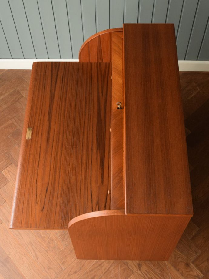 書斎デスクの天板