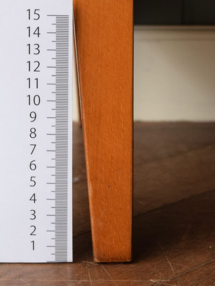 ビンテージ家具の脚