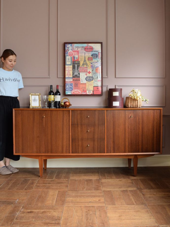 北欧スタイルのおしゃれなサイドボード