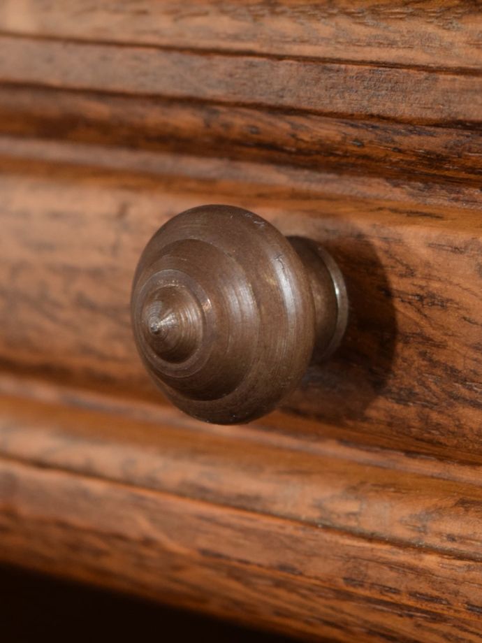 アンティーク家具の取っ手