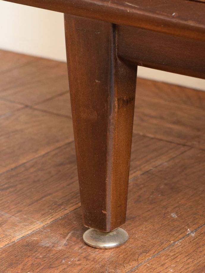 ビンテージ家具の脚