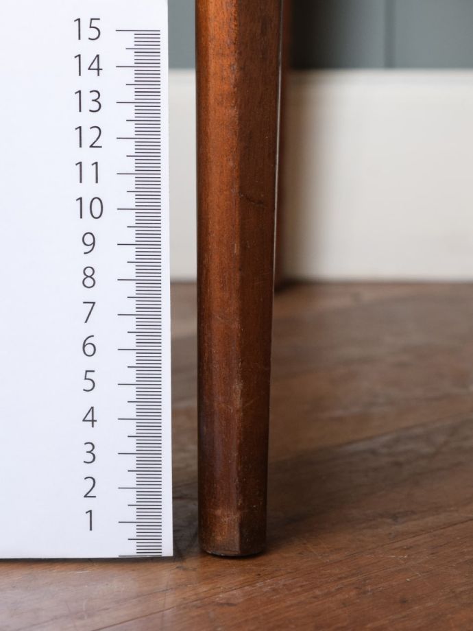 ビンテージ家具の脚