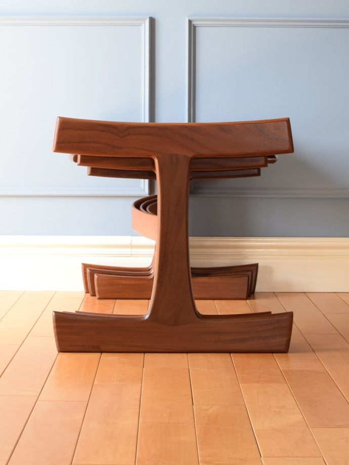 G-PLANのテーブルの側面