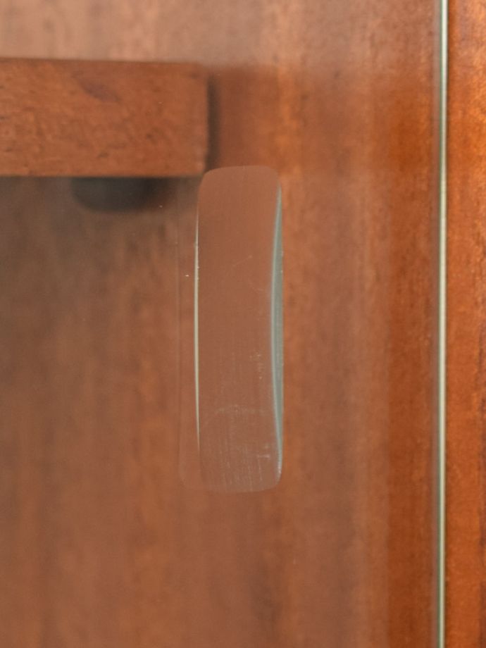 ガラス扉の取っ手