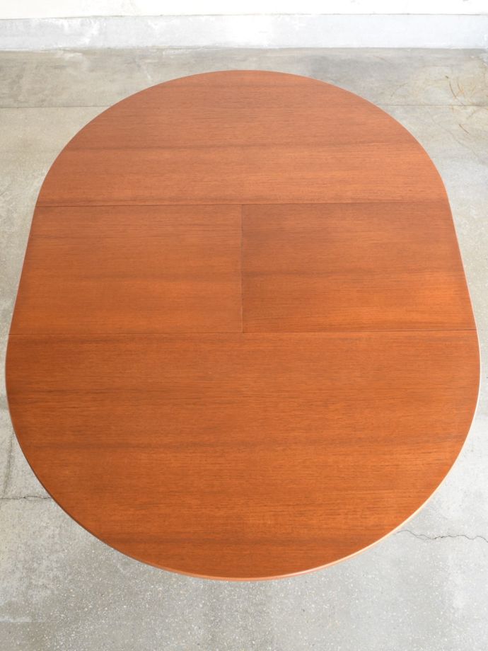 伸長式テーブルの天板