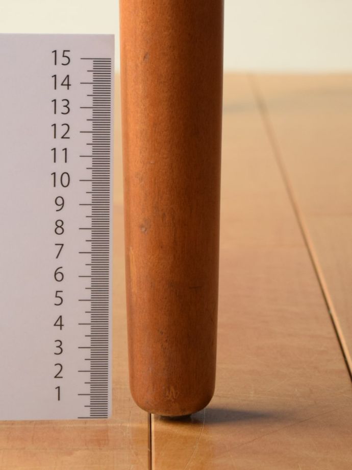 アンティーク家具の脚