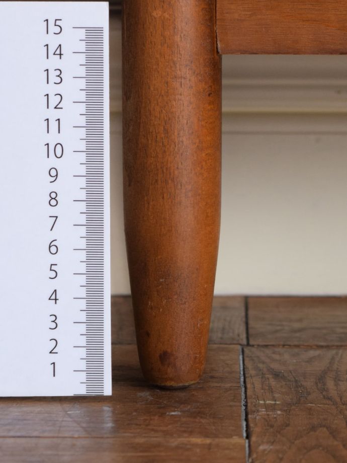 ビンテージ家具の脚